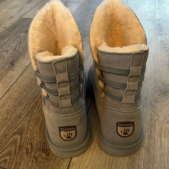 BearPaw Kylee Bootie Women’s Size 9 - Picture 3 of 6